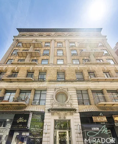 $6,100 | 127 4th Avenue, Unit 6C | Greenwich Village