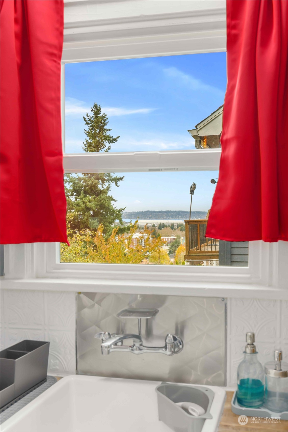509 Cedar Avenue South Renton, WA 98057 - Photo 11 of 38 Gallery Image 11