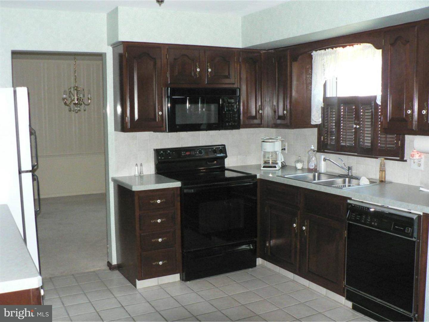 1205 South Spring Road Vineland, NJ 08361 - Photo 2 of 11