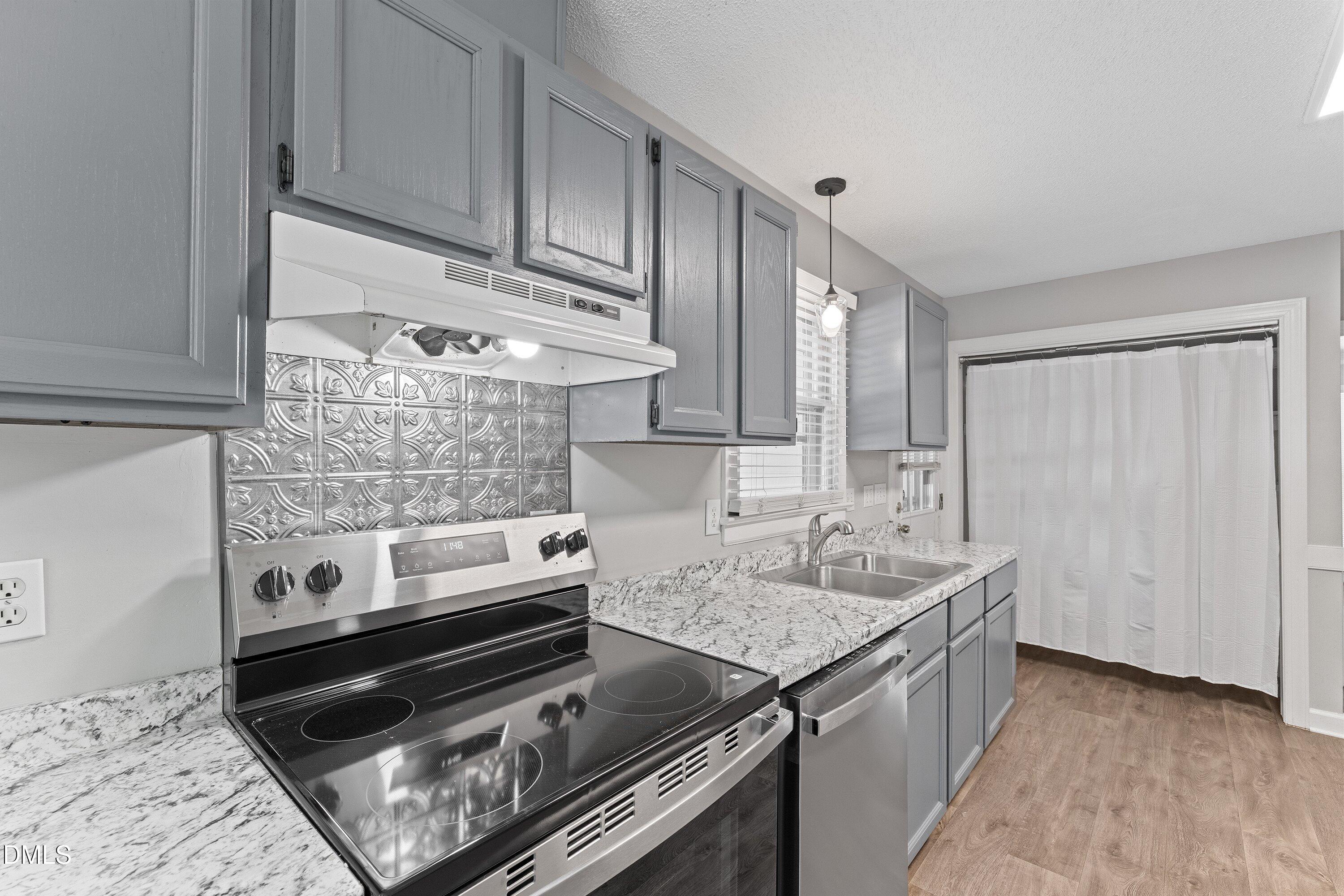 8901 Campfire Trail Raleigh, NC 27615 - Photo 10 of 70