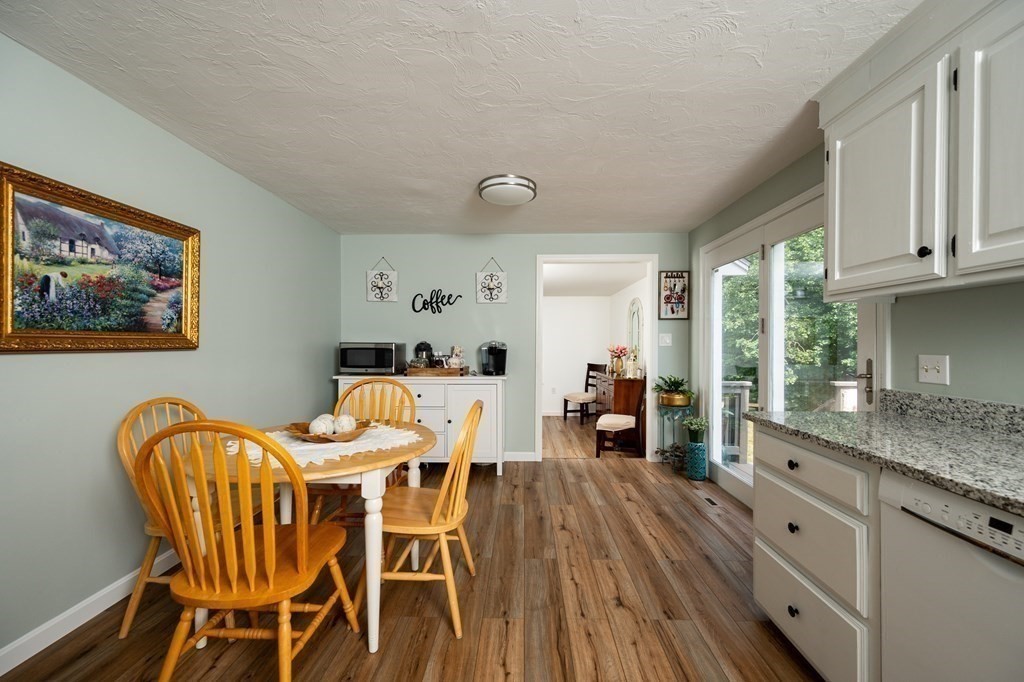 8 Yoke Road, Unit 8 Bridgewater, MA 02324 - Photo 6 of 42 Gallery Image 6