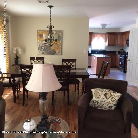 48 Riverside Lane Staten Island, NY 10302 - Photo 3 of 4 20170705153255323907000000-o