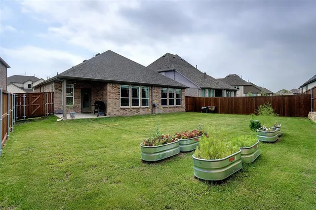 $357,500 | 4305 Expedition Drive, Oak Point, TX 75068