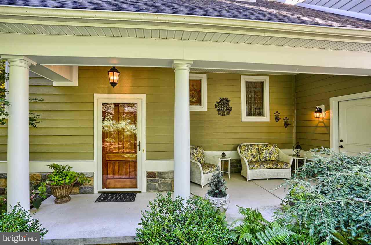 221 South Fileys Road Dillsburg, PA 17019 - Photo 4 of 25 Gallery Image 4