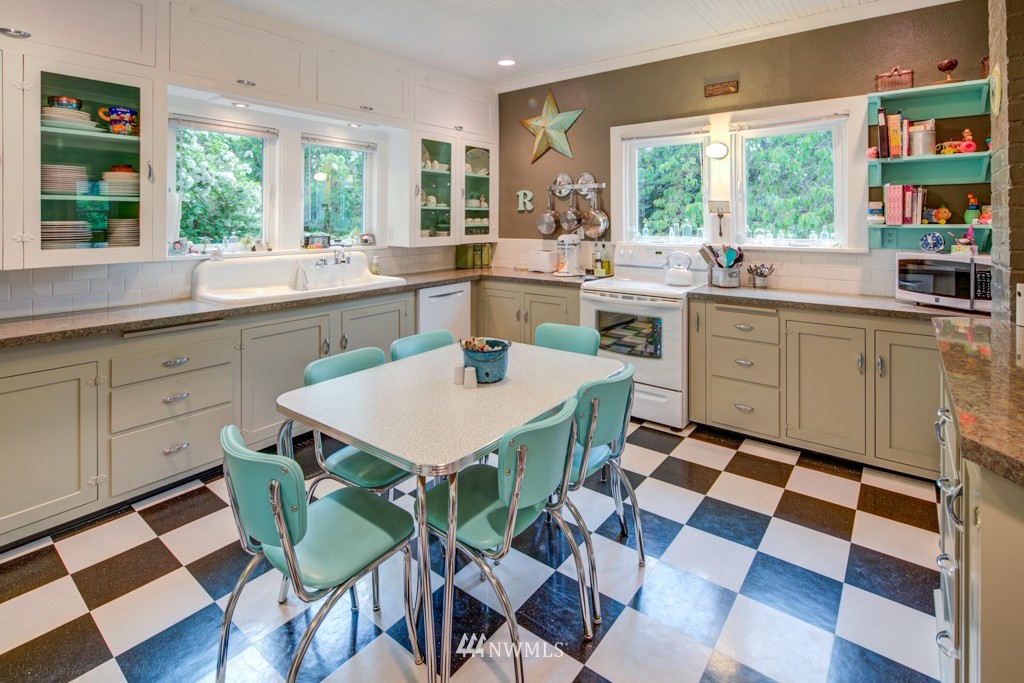 6022 North Star Road Ferndale, WA 98248 - Photo 5 of 25 Gallery Image 5