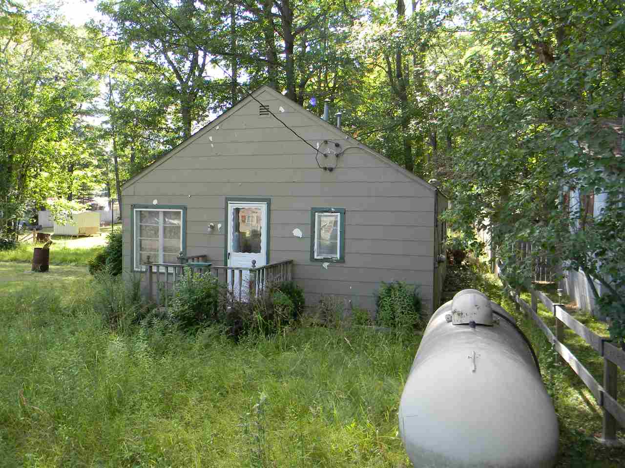 2425 Thornapple Way Road Lupton, MI 48635 - Photo 3 of 16 1820987-2.JPG