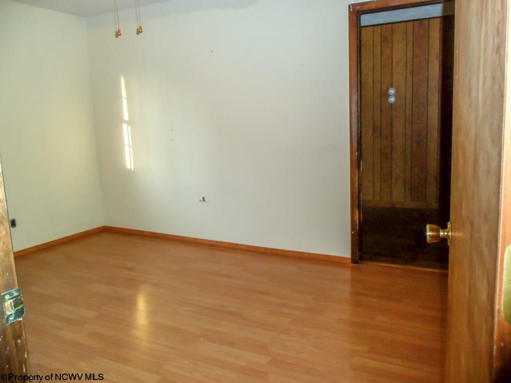 5288 Gladesville Road Independence, WV 26374 - Photo 4 of 19 Gallery Image 4