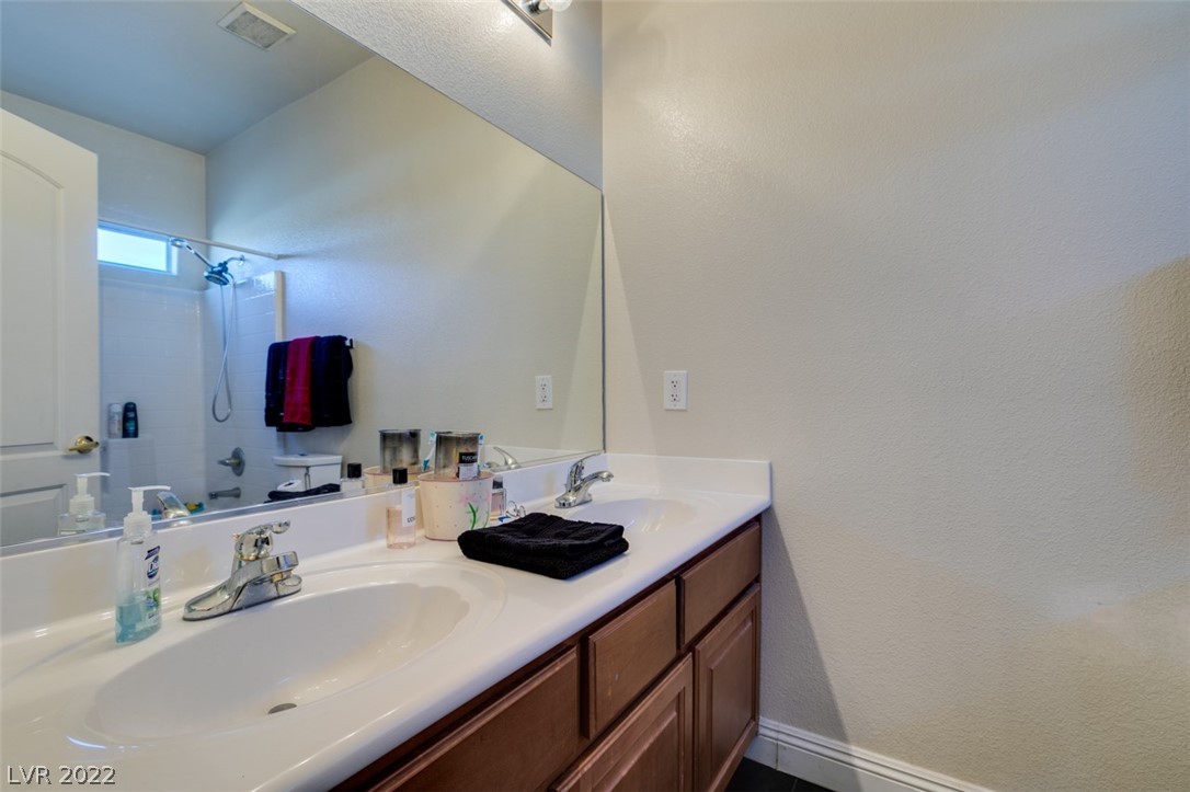 5851 Crumbling Ridge Street Henderson, NV 89011 - Photo 25 of 37