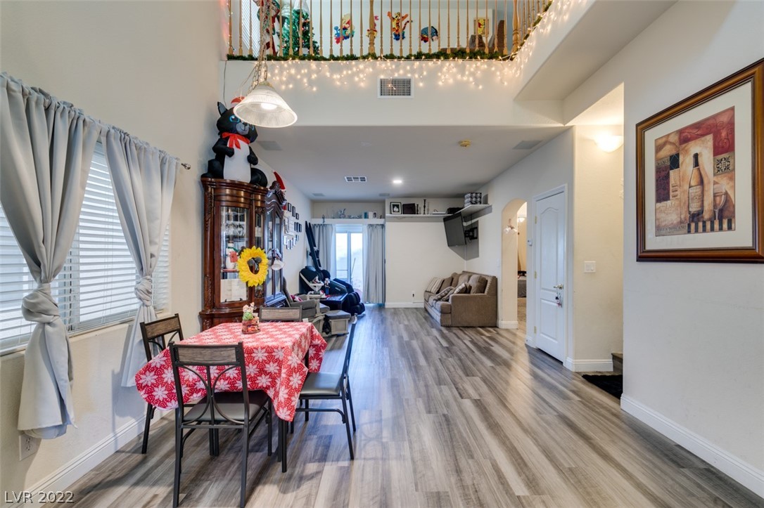 5851 Crumbling Ridge Street Henderson, NV 89011 - Photo 9 of 37