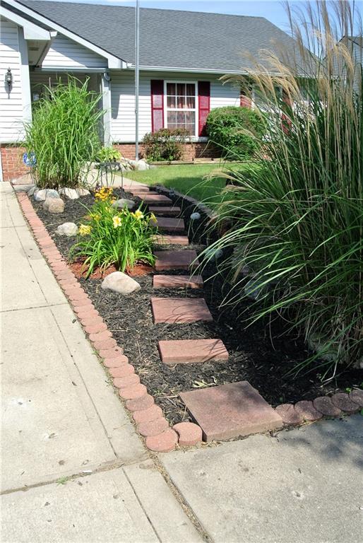 3935 Libra Lane Indianapolis, IN 46235 - Photo 3 of 24