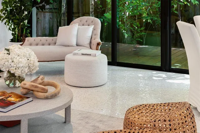 $3,250,000 | 2530 Andros Avenue, Miami, FL 33133