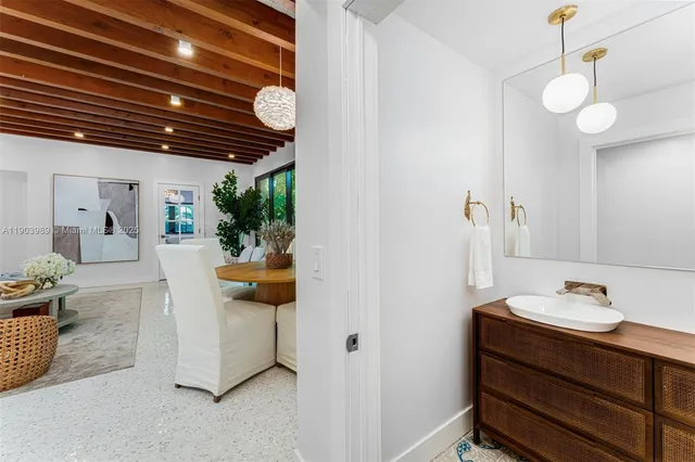 $3,250,000 | 2530 Andros Avenue, Miami, FL 33133