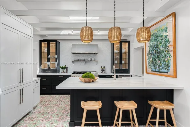 $3,250,000 | 2530 Andros Avenue, Miami, FL 33133