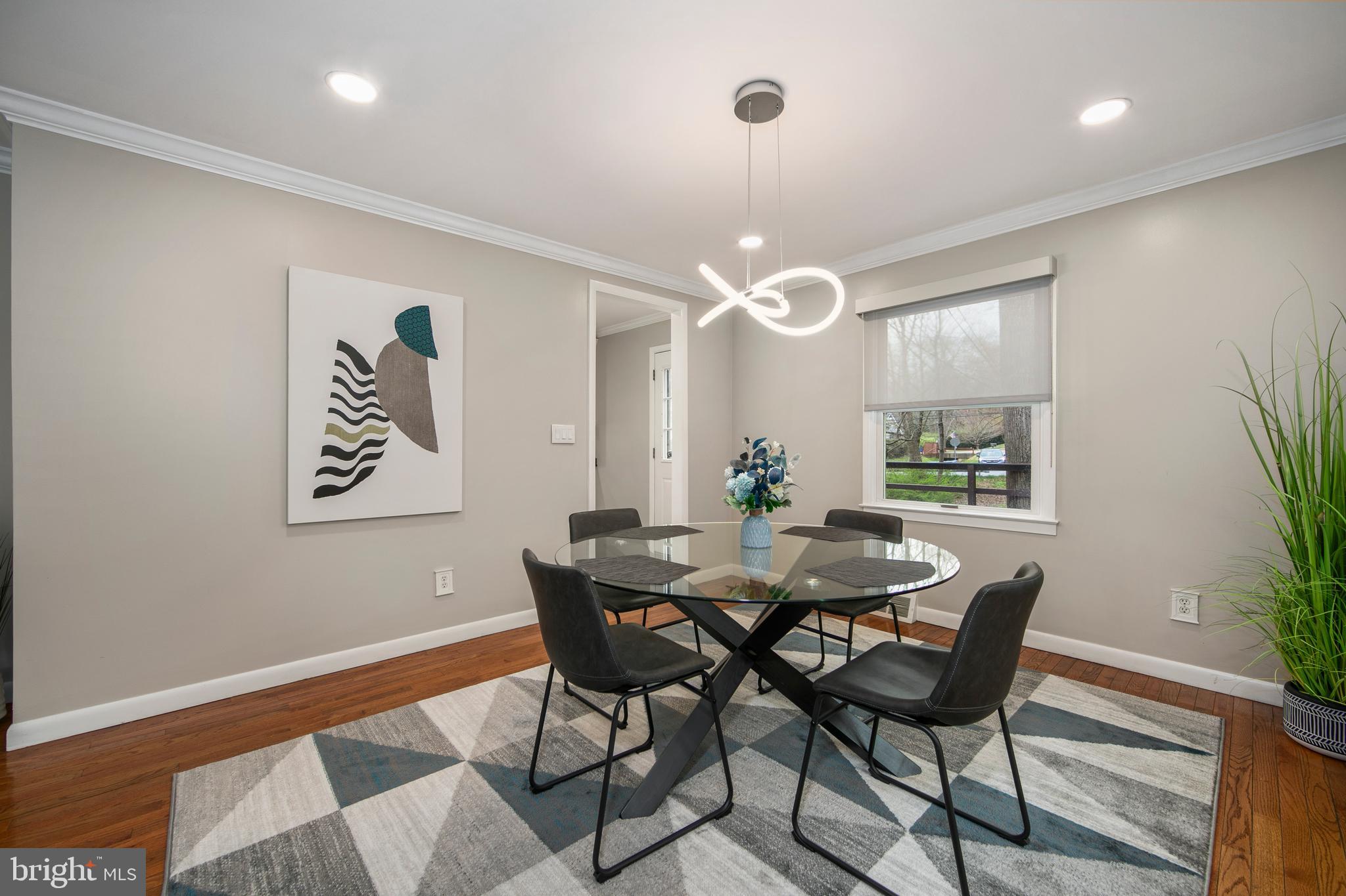 142 East Knowlton Road Media, PA 19063 - Photo 6 of 46 Modern accents