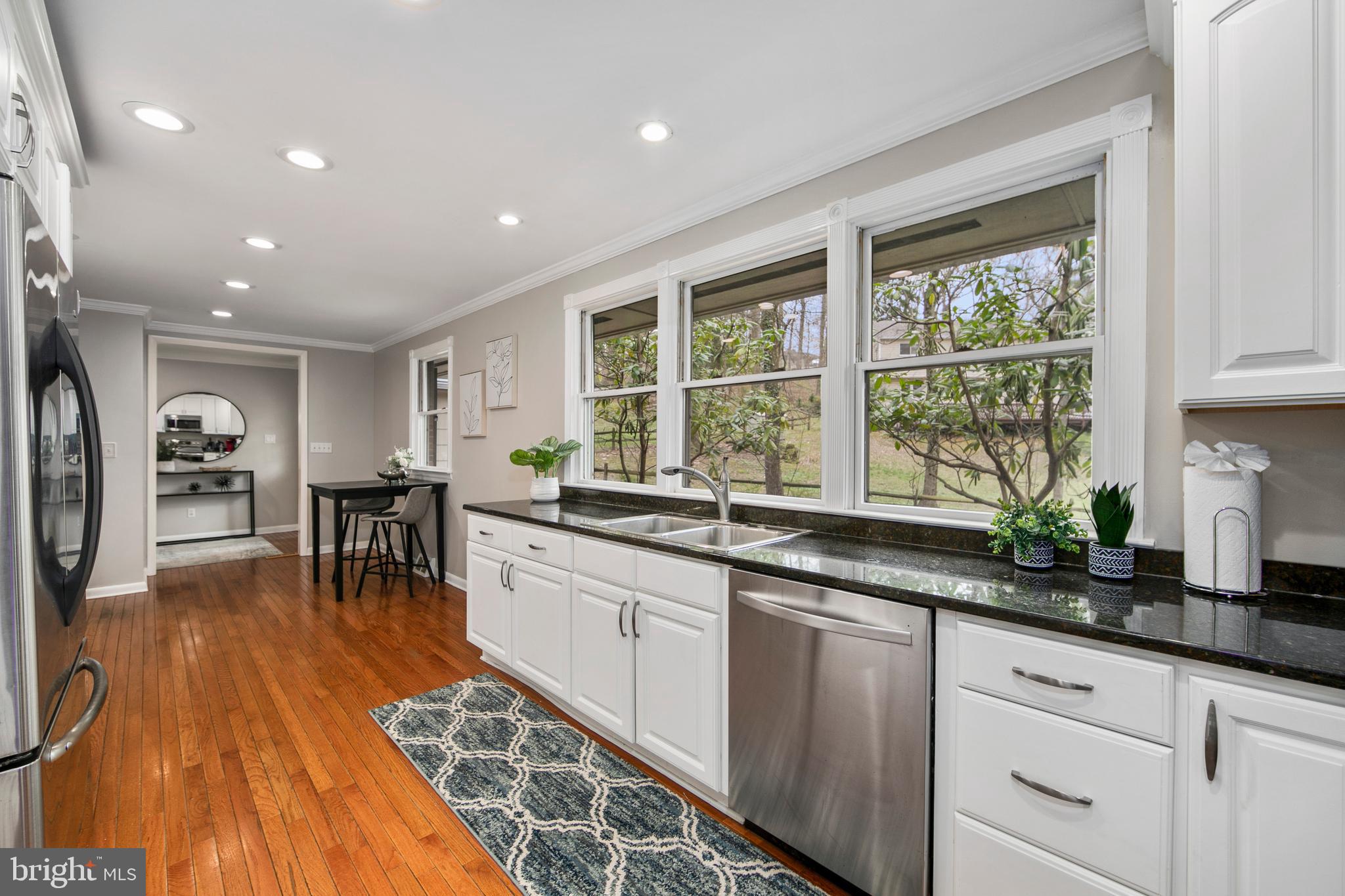 142 East Knowlton Road Media, PA 19063 - Photo 8 of 46 Plenty of space to cook