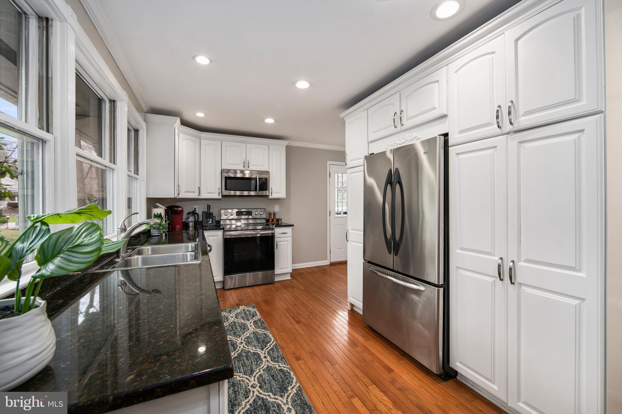 142 East Knowlton Road Media, PA 19063 - Photo 9 of 46 And be in the kitchen