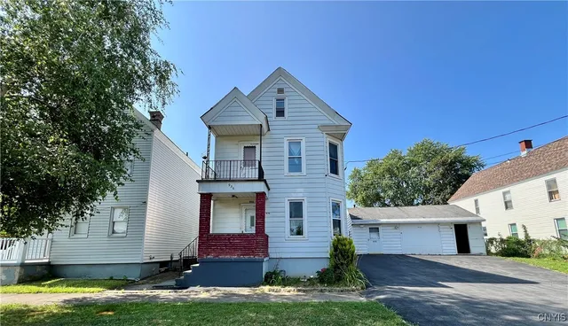 $159,900 | 936 Lansing Street, Utica, NY 13501