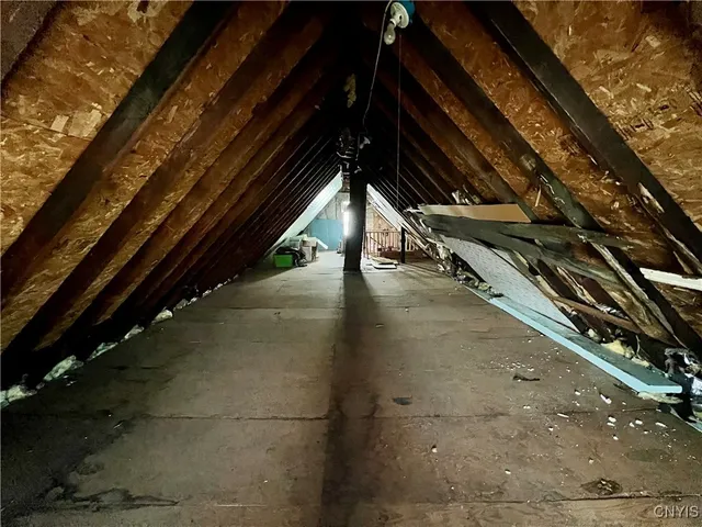 $159,900 | 936 Lansing Street, Utica, NY 13501