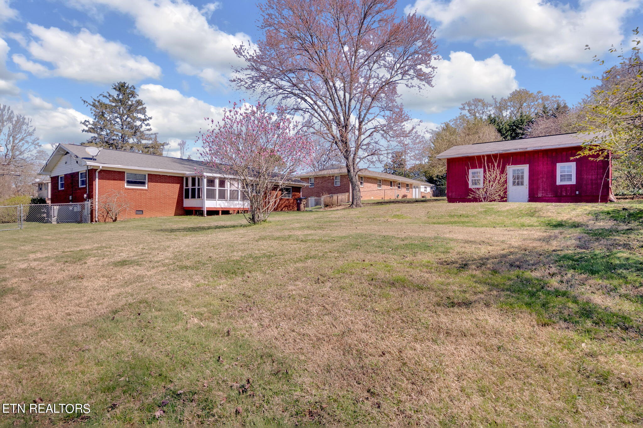 4404 Deerfield Road Knoxville, TN 37921 - Photo 25 of 30 27-web-or-mls-217A1657