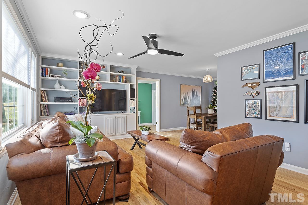 715 Dennis Avenue Raleigh, NC 27604 - Photo 3 of 35 Gallery Image 3