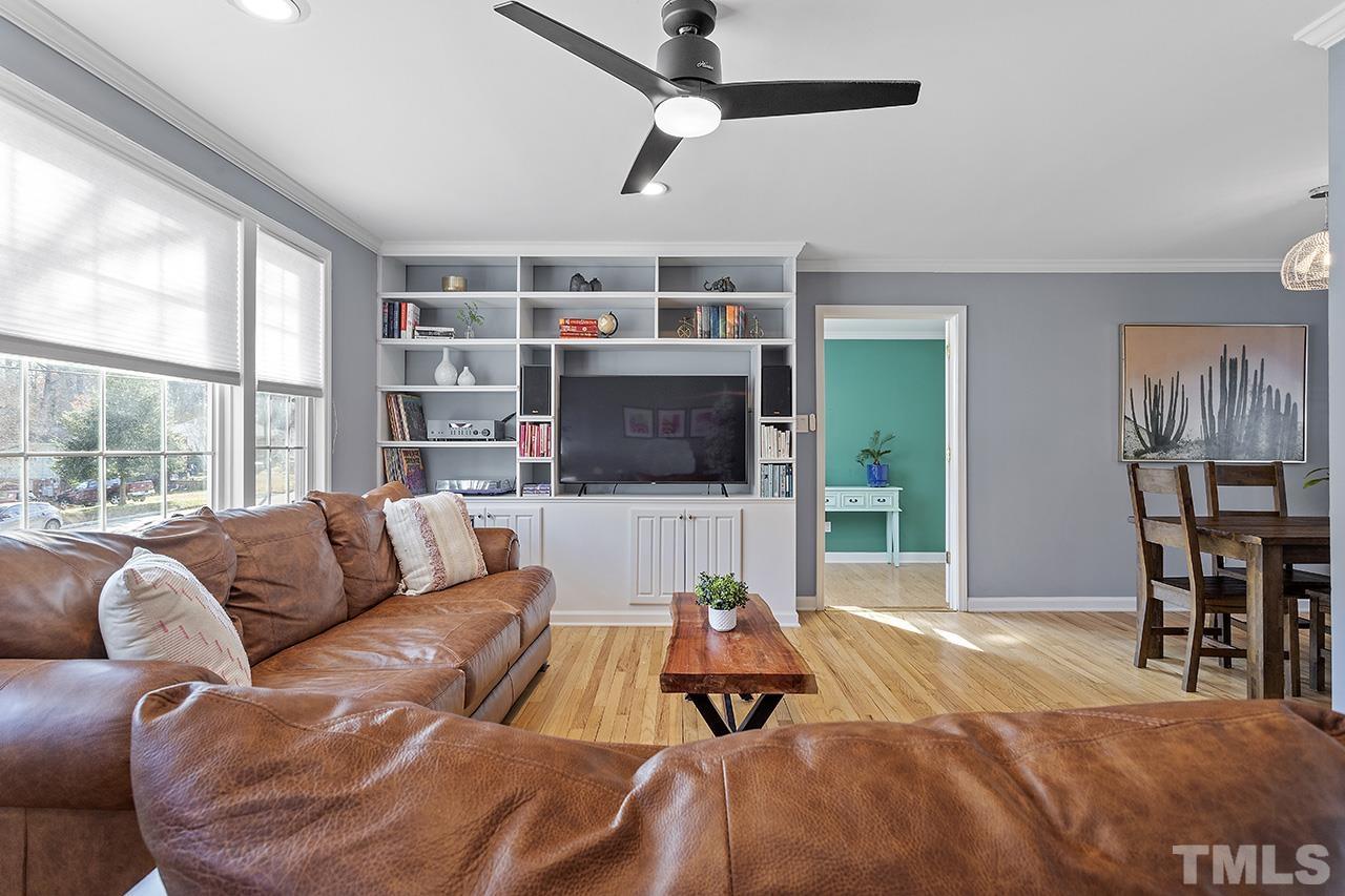 715 Dennis Avenue Raleigh, NC 27604 - Photo 4 of 35 Gallery Image 4