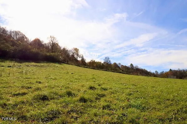 $499,999 | 2256 Whitley Branch Road, North Tazewell, VA 24630