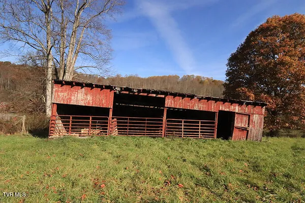 $499,999 | 2256 Whitley Branch Road, North Tazewell, VA 24630