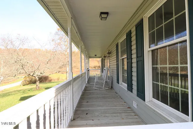 $519,000 | 2256 Whitley Branch Road, North Tazewell, VA 24630