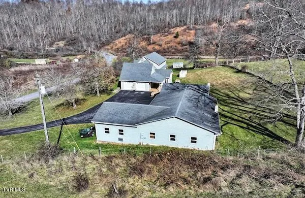 $499,999 | 2256 Whitley Branch Road, North Tazewell, VA 24630