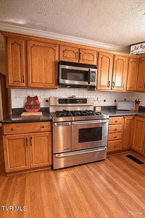 $499,999 | 2256 Whitley Branch Road, North Tazewell, VA 24630