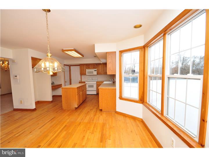 911 West Thatcher Road Quakertown, PA 18951 - Photo 11 of 24 Gallery Image 11