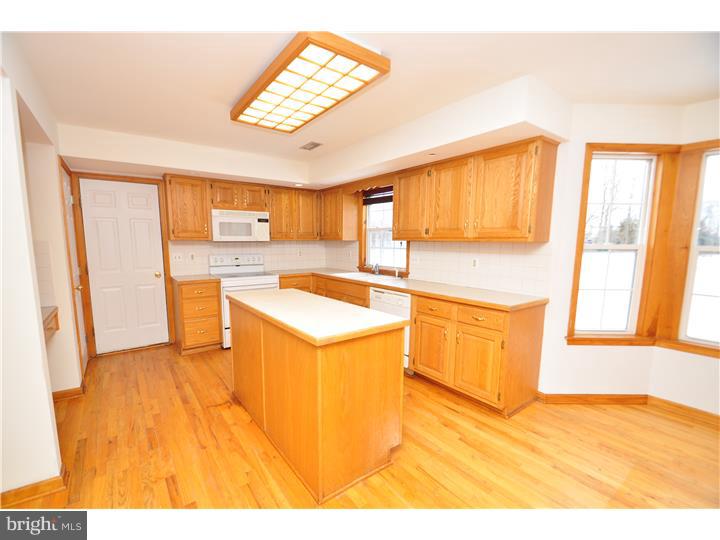 911 West Thatcher Road Quakertown, PA 18951 - Photo 12 of 24 Gallery Image 12