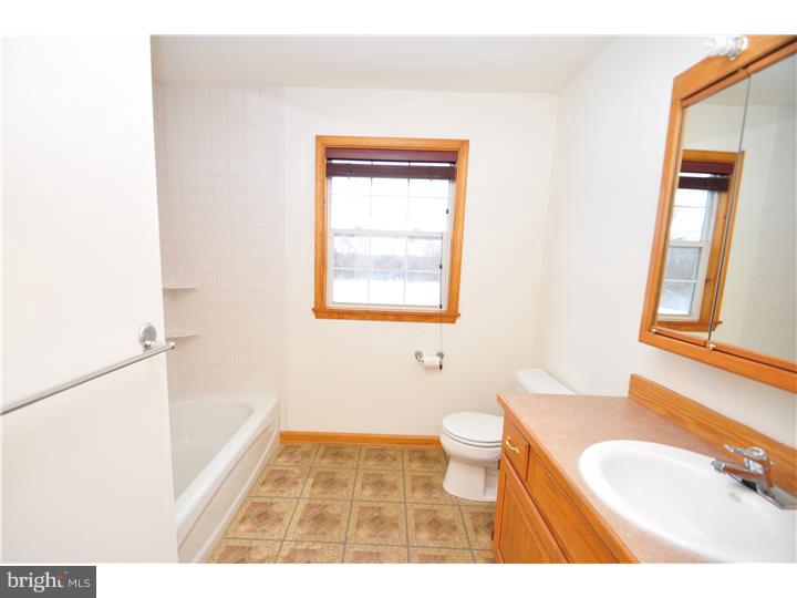 911 West Thatcher Road Quakertown, PA 18951 - Photo 19 of 24 Gallery Image 19