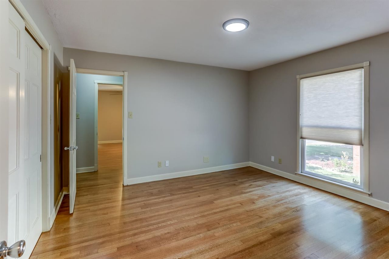 942 Park Valley Road Memphis, TN 38119 - Photo 19 of 25 Gallery Image 19