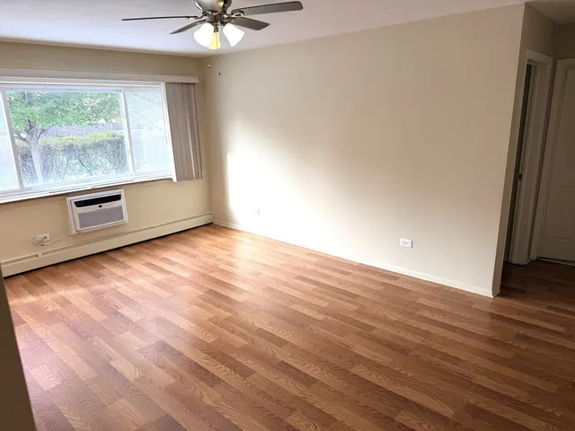 $1,500 | 8440 Skokie Boulevard, Unit 103, Skokie, IL 60077