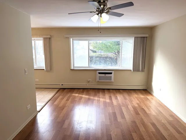 $1,500 | 8440 Skokie Boulevard, Unit 103, Skokie, IL 60077