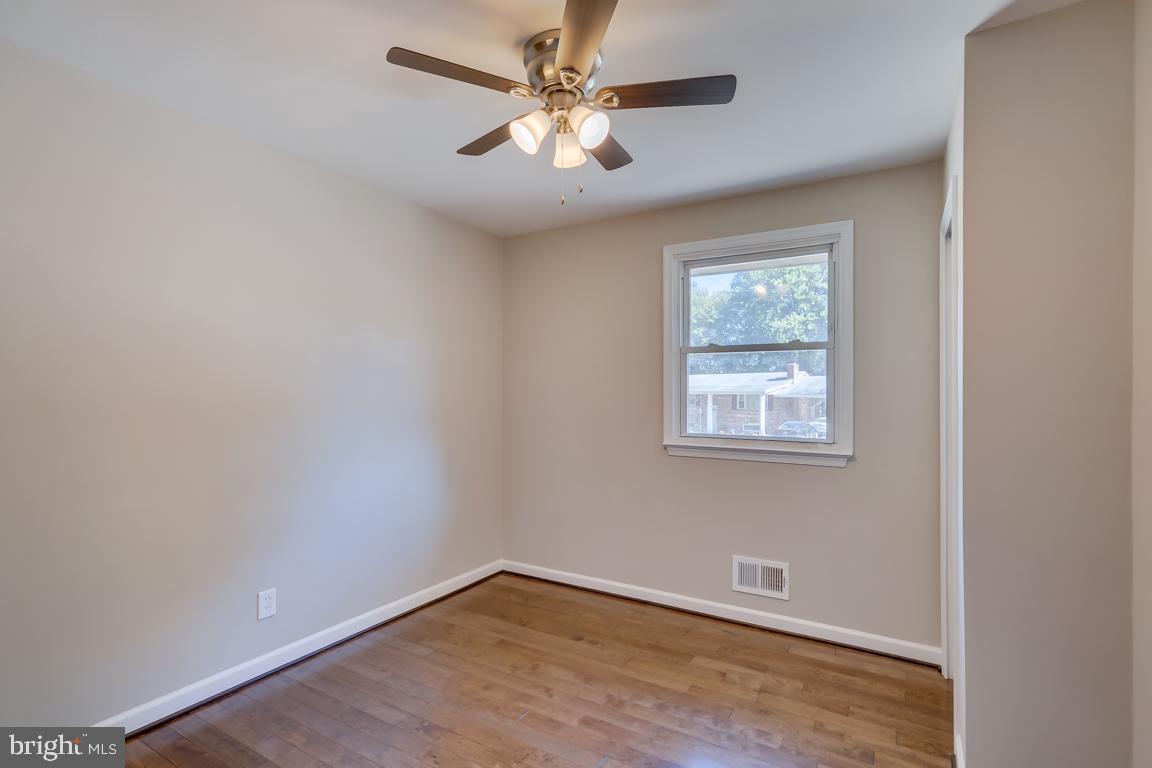 5905 Spell Road Clinton, MD 20735 - Photo 16 of 40 view