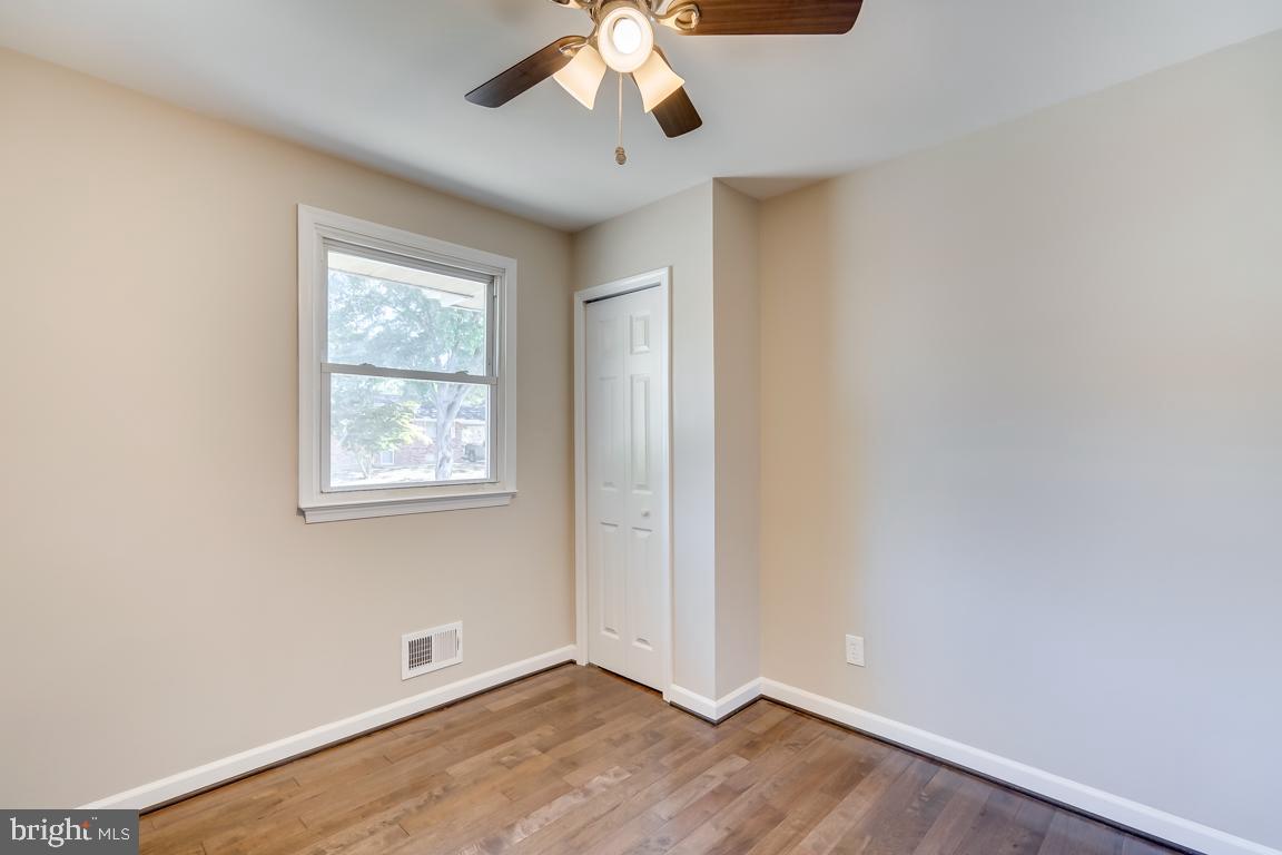 5905 Spell Road Clinton, MD 20735 - Photo 19 of 40 view