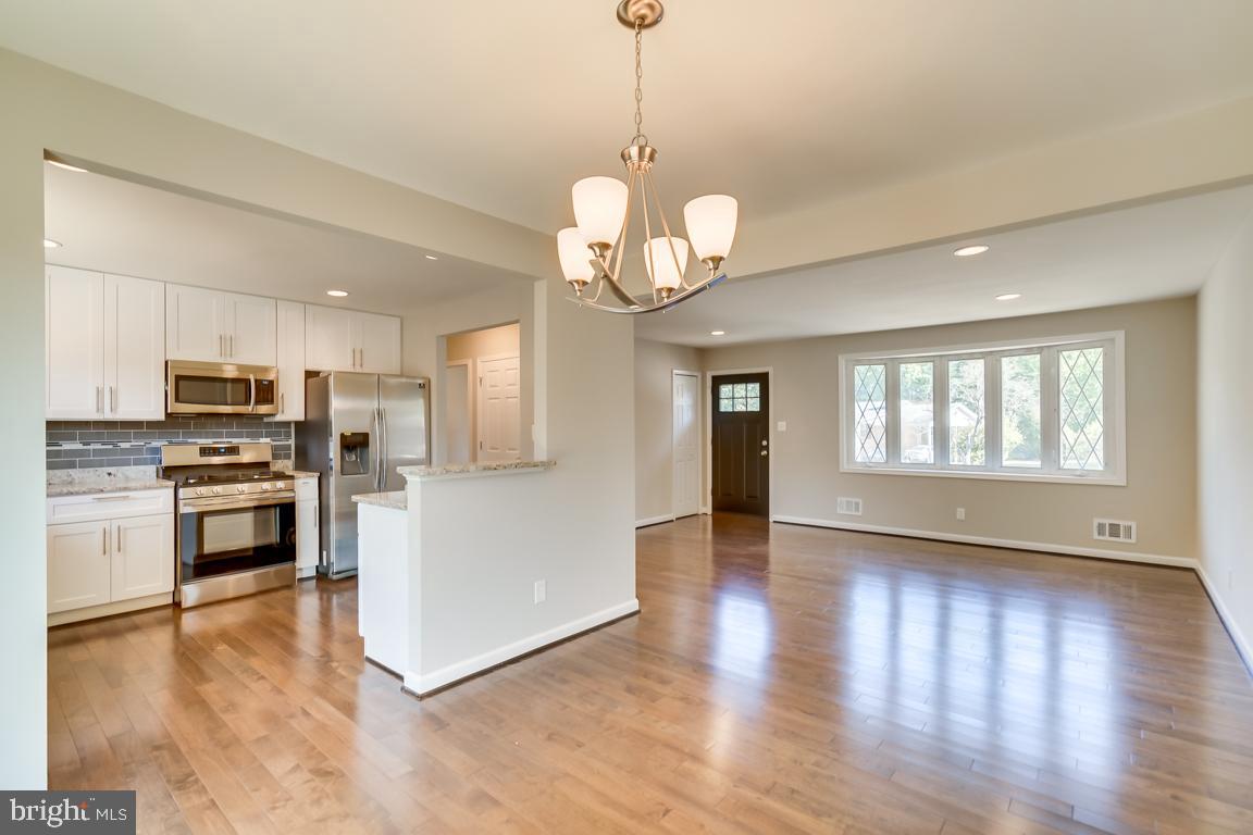 5905 Spell Road Clinton, MD 20735 - Photo 8 of 40 view