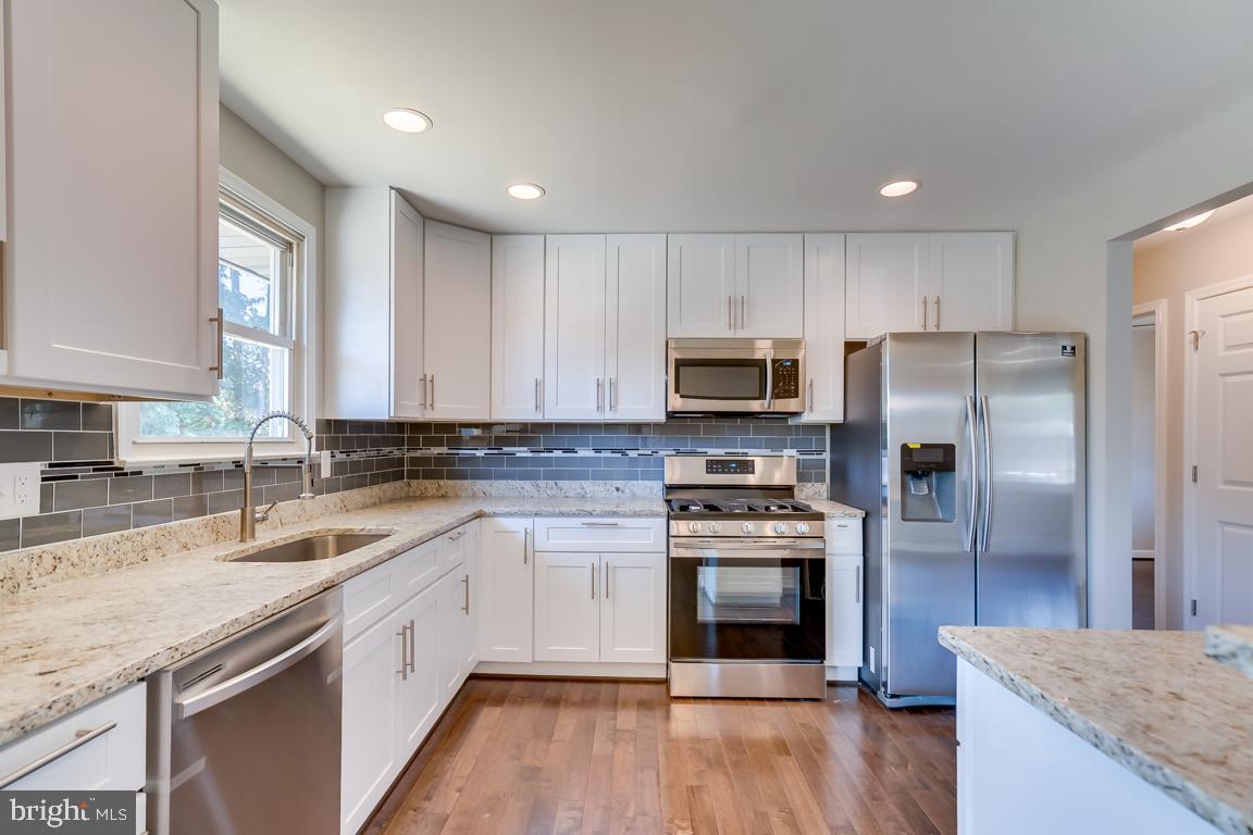 5905 Spell Road Clinton, MD 20735 - Photo 10 of 40 view