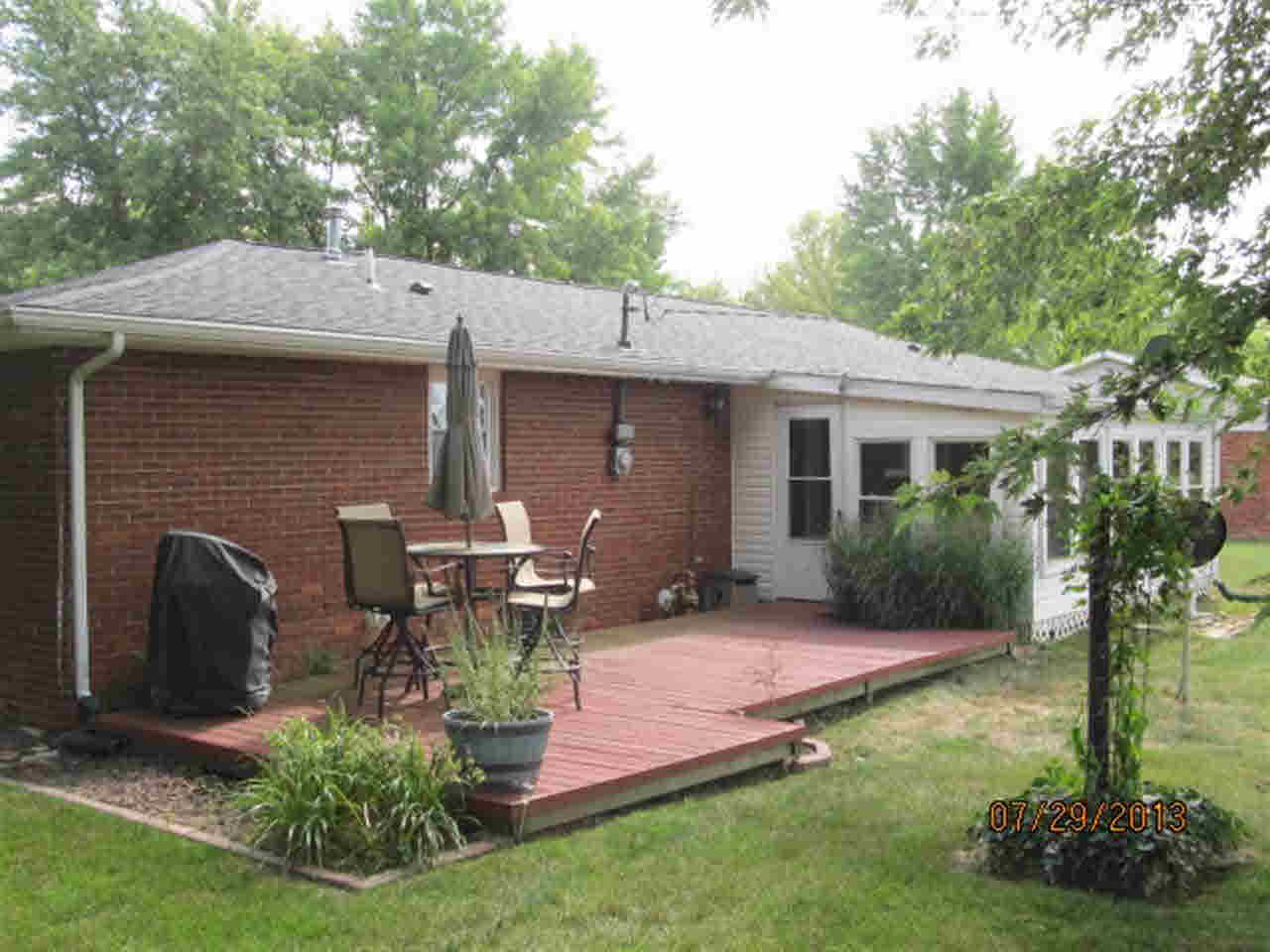 1012 East Cooper Road Muncie, IN 47303 - Photo 3 of 17 Gallery Image 3