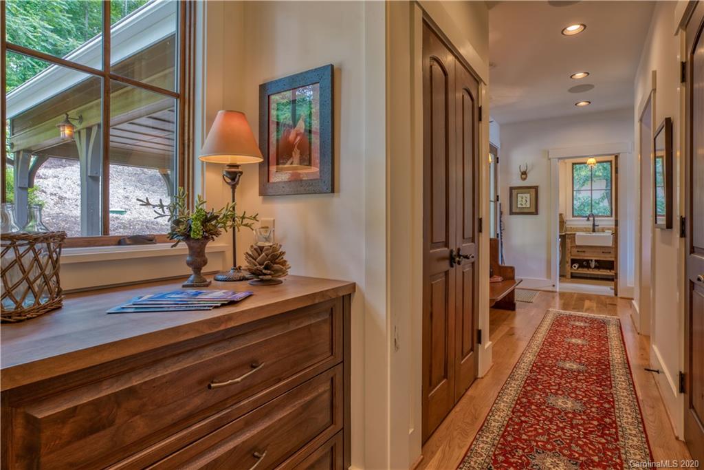 442 Cut Away Road, Unit 3 Lake Lure, NC 28746 - Photo 19 of 41 Gallery Image 19