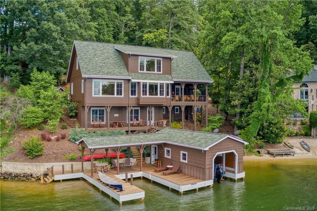 442 Cut Away Road, Unit 3 Lake Lure, NC 28746 - Photo 3 of 41 Gallery Image 3