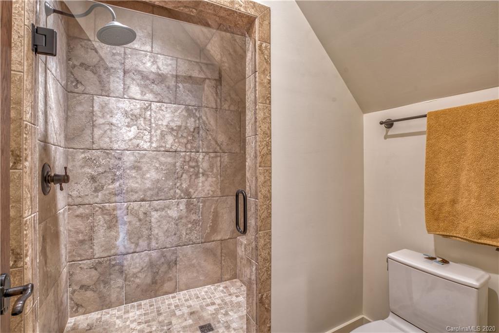 442 Cut Away Road, Unit 3 Lake Lure, NC 28746 - Photo 26 of 41 Gallery Image 26