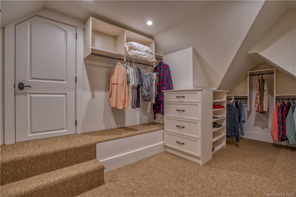 442 Cut Away Road, Unit 3 Lake Lure, NC 28746 - Photo 28 of 41 Gallery Image 28