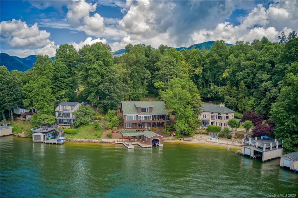 442 Cut Away Road, Unit 3 Lake Lure, NC 28746 - Photo 4 of 41 Gallery Image 4