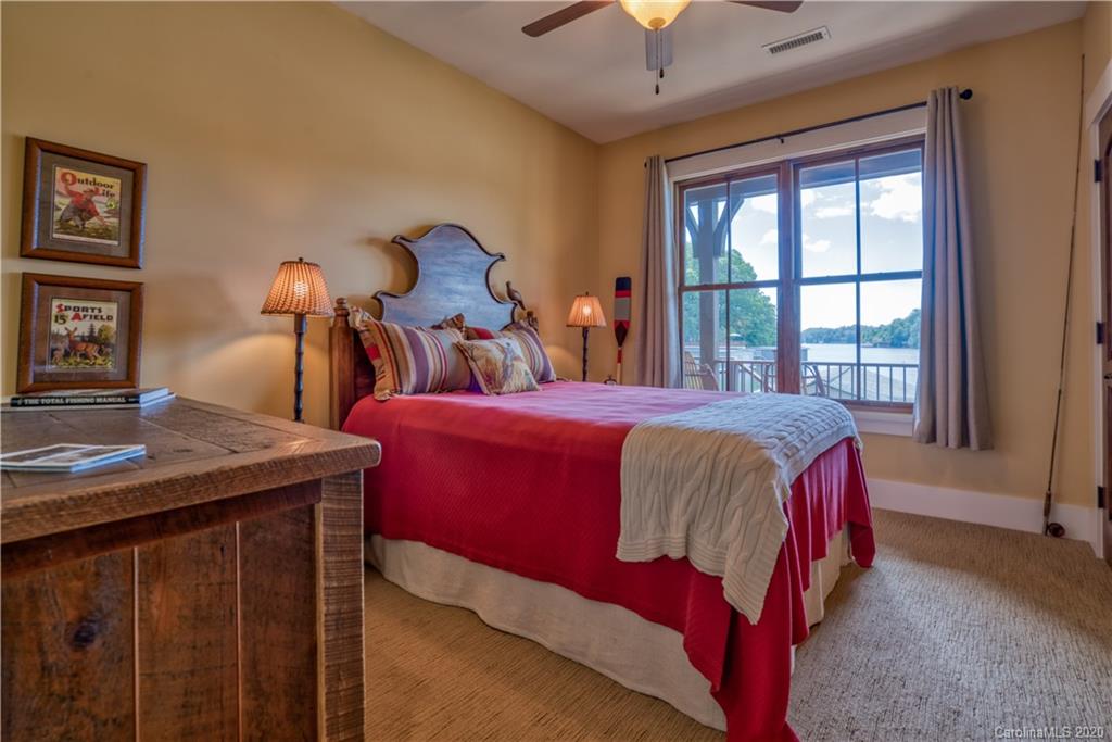 442 Cut Away Road, Unit 3 Lake Lure, NC 28746 - Photo 31 of 41 Gallery Image 31