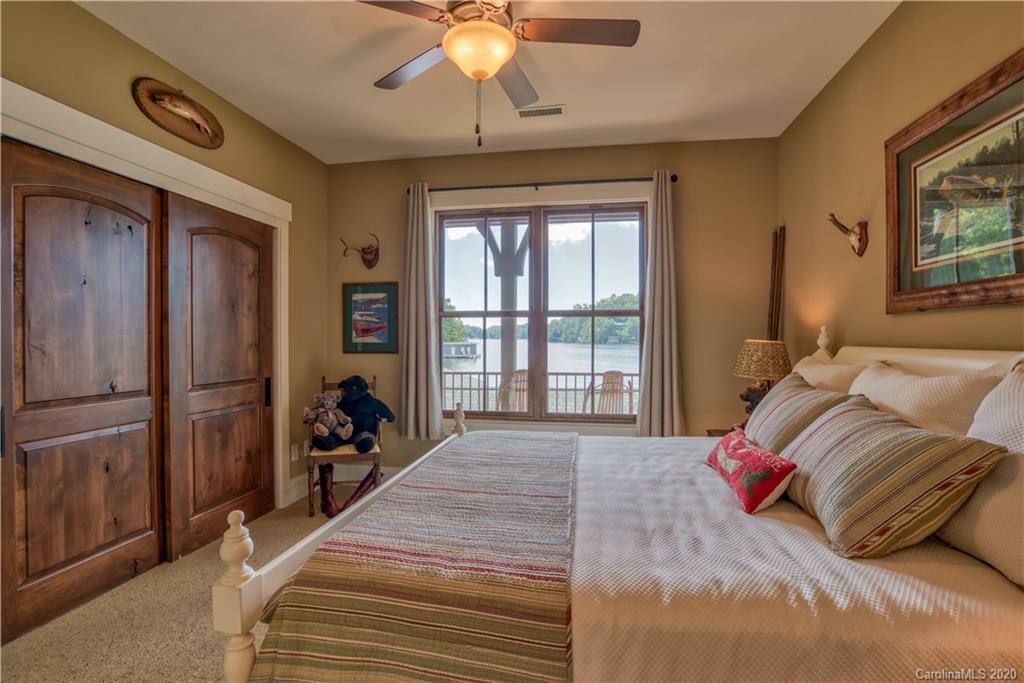 442 Cut Away Road, Unit 3 Lake Lure, NC 28746 - Photo 32 of 41 Gallery Image 32