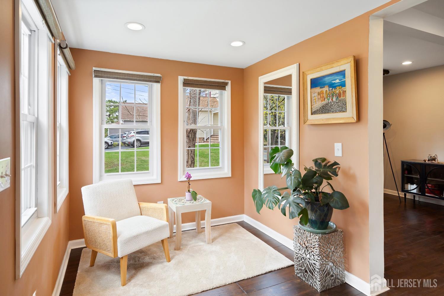 564 Marlboro Road Old Bridge, NJ 08857 - Photo 3 of 37 Gallery Image 3