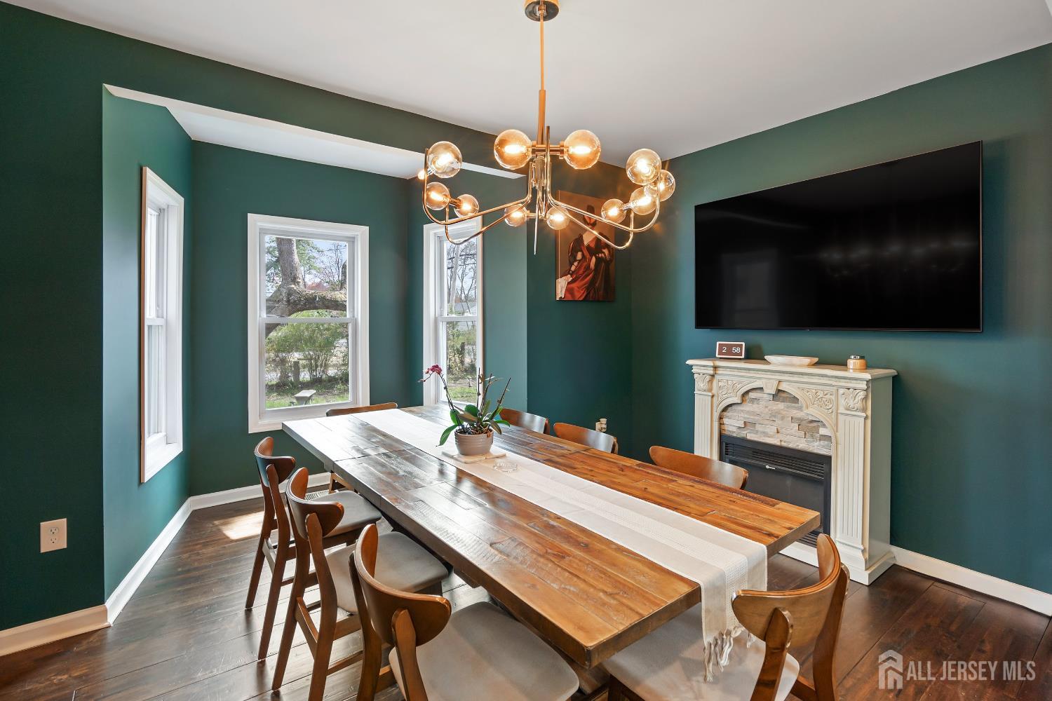 564 Marlboro Road Old Bridge, NJ 08857 - Photo 6 of 37 Gallery Image 6